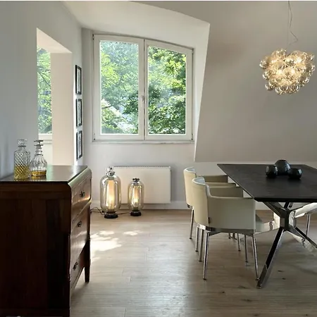 Maritimer Maisonette Wohntraum An Der Elbe